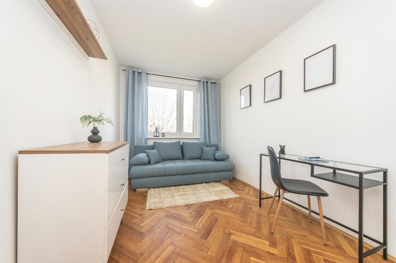 Glow Apartments, Apartament Kolobrzeska 格但斯克 外观 照片
