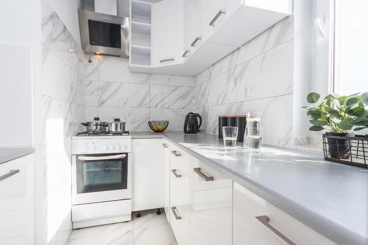 Glow Apartments, Apartament Kolobrzeska 格但斯克 外观 照片