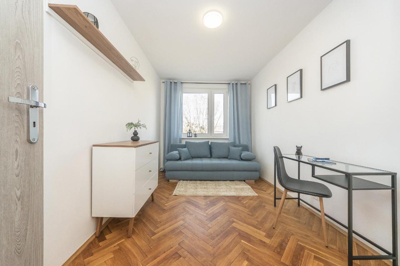 Glow Apartments, Apartament Kolobrzeska 格但斯克 外观 照片