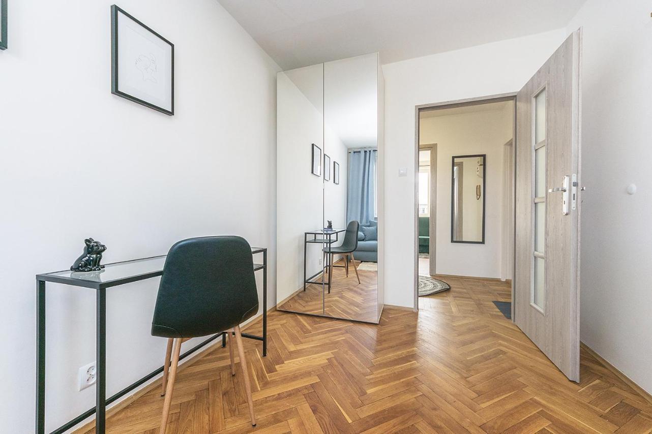 Glow Apartments, Apartament Kolobrzeska 格但斯克 外观 照片